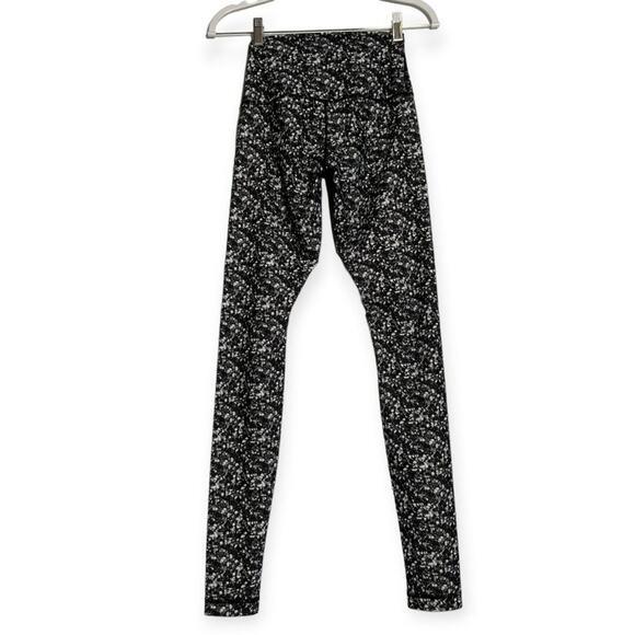 Lululemon Shine Tight Roll Down Legging SIZE 4 Shimmy Shimmer Black White Pant - Picture 4 of 10